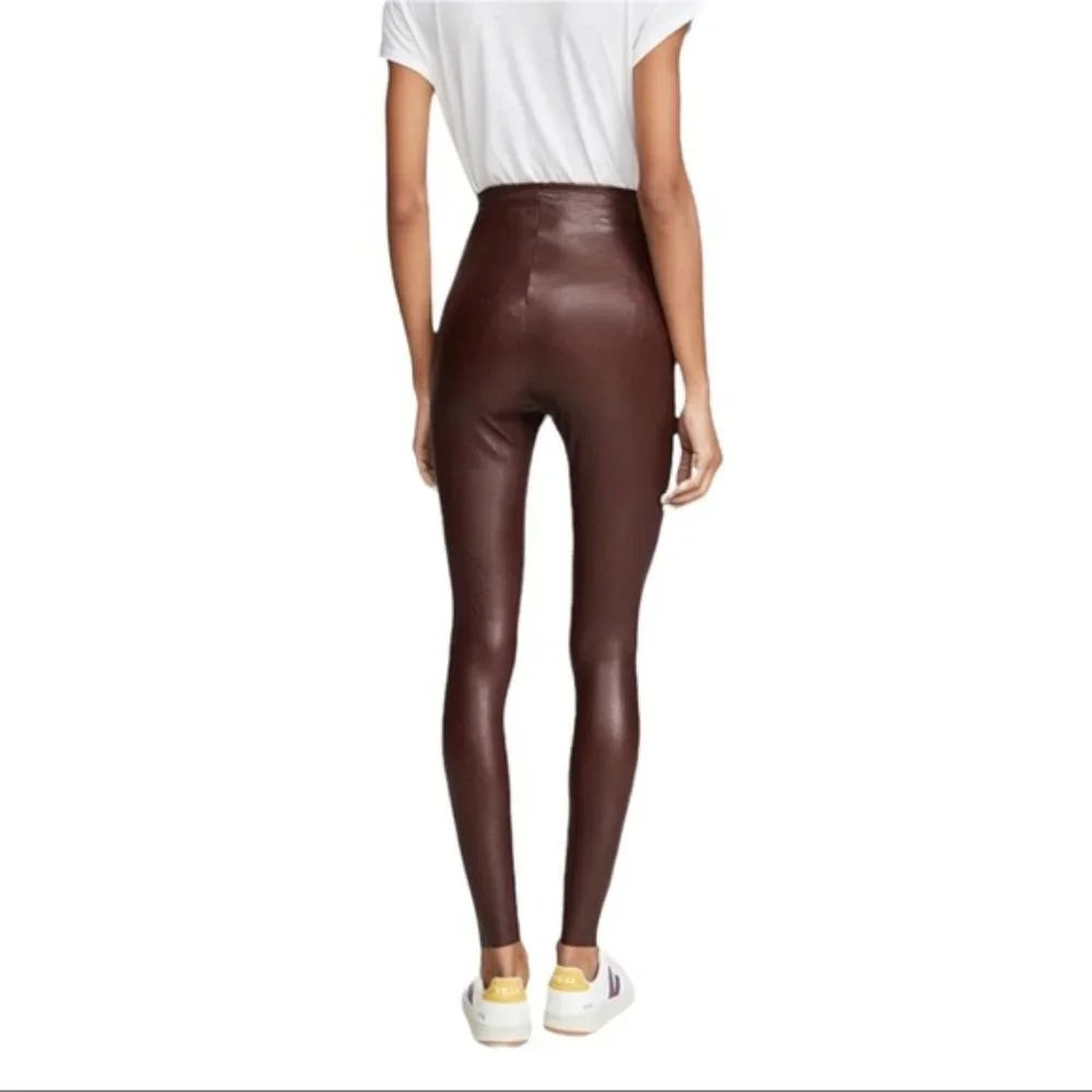 Commando Faux Leather Leggings in Color Oxeblood - Picture 4 of 7